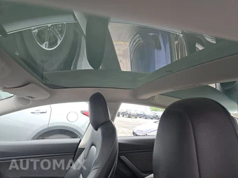 2018 Tesla Model 3 Long Range – miniatura 17