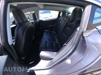 2018 Tesla Model 3 Long Range – miniatura 10