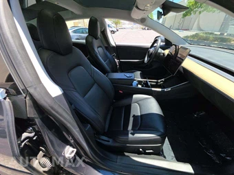 2018 Tesla Model 3 Long Range – miniatura 15