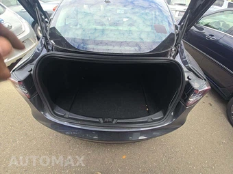 2018 Tesla Model 3 Long Range – miniatura 14