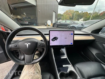 2018 Tesla Model 3 Long Range – miniatura 21