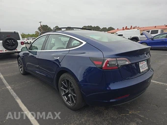 2018 Tesla Model 3 Long Range – miniatura 6
