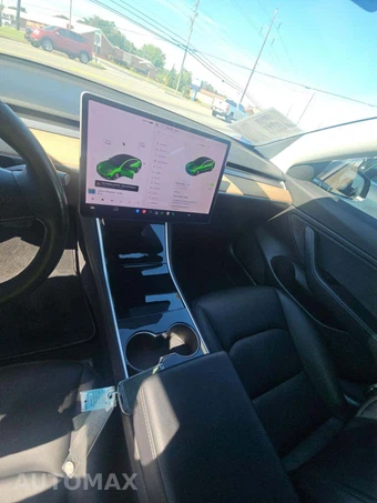2018 Tesla Model 3 Long Range – miniatura 10