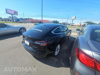 2018 Tesla Model 3 Long Range – miniatura 3