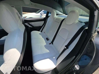 2018 Tesla Model 3 Long Range - miniatura 13