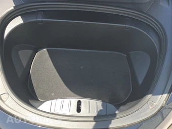2018 Tesla Model 3 Long Range - miniatura 16