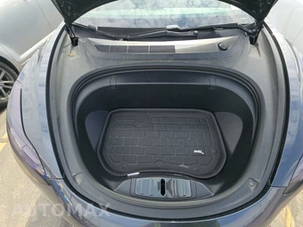2018 Tesla Model 3 Long Range - miniatura 15