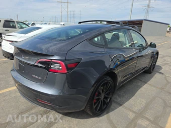 2018 Tesla Model 3 Long Range - miniatura 4