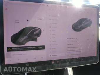 2018 Tesla Model 3 Long Range – miniatura 23