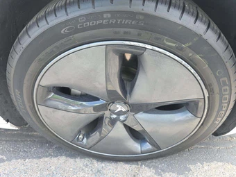 2018 Tesla Model 3 Long Range – miniatura 26