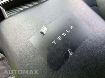 2018 Tesla Model 3 Long Range – miniatura 8