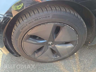 2018 Tesla Model 3 Long Range – miniatura 22