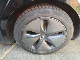 2018 Tesla Model 3 Long Range – miniatura 24