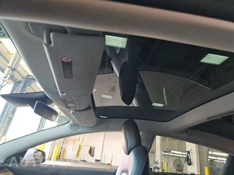 2018 Tesla Model 3 Long Range – miniatura 19