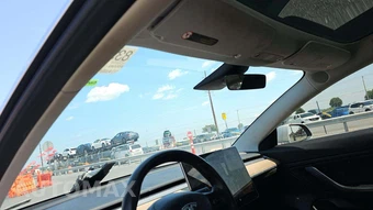 2018 Tesla Model 3 Long Range – miniatura 26