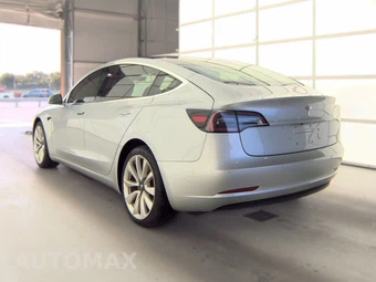 2018 Tesla Model 3 Long Range – miniatura 6