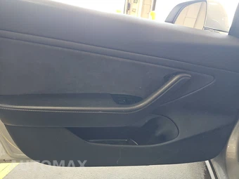 2018 Tesla Model 3 Long Range – miniatura 9