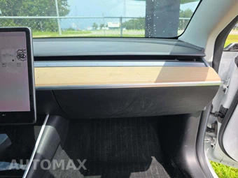 2018 Tesla Model 3 Long Range – miniatura 19