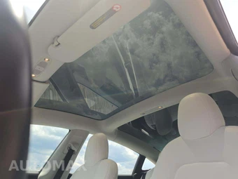 2018 Tesla Model 3 Mid Range - miniatura 8