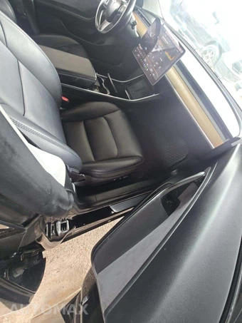 2018 Tesla Model 3 Mid Range – miniatura 19