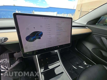 2018 Tesla Model 3 Mid Range – miniatura 7