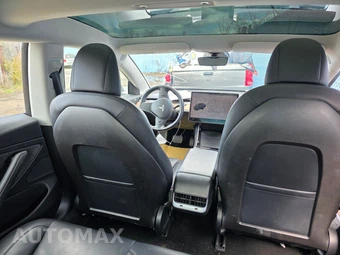 2018 Tesla Model 3 Performance – miniatura 3