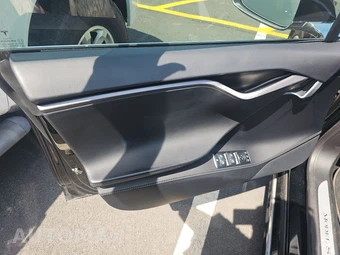 2018 Tesla Model S 100D – miniatura 9