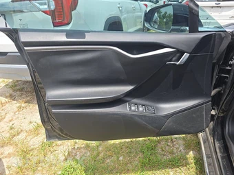 2018 Tesla Model S 100D - miniatura 9