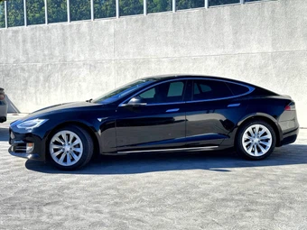 2018 Tesla Model S 75D – miniatura 2