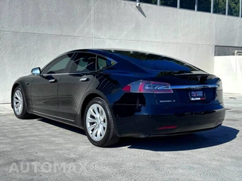 2018 Tesla Model S 75D – miniatura 6