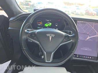 2018 Tesla Model S 75D – miniatura 10