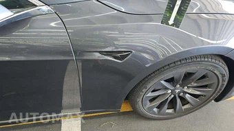 2018 Tesla Model S 75D – miniatura 25