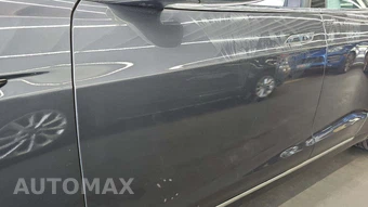 2018 Tesla Model S 75D – miniatura 38
