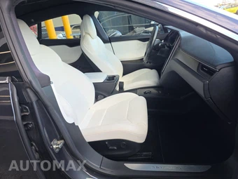 2018 Tesla Model S 75D – miniatura 8