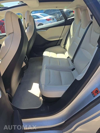 2018 Tesla Model S 75D – miniatura 10
