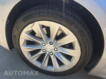 2018 Tesla Model S 75D – miniatura 21
