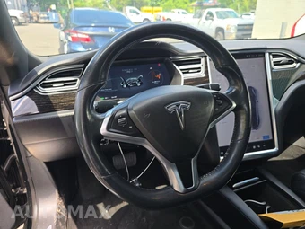 2018 Tesla Model S 75D – miniatura 10
