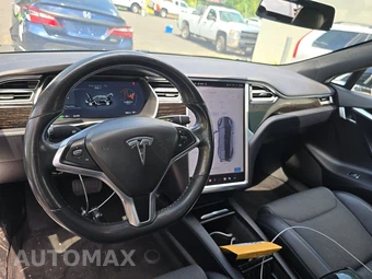2018 Tesla Model S 75D – miniatura 11
