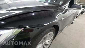 2018 Tesla Model S 75D – miniatura 32