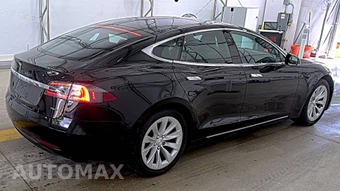2018 Tesla Model S 75D – miniatura 4