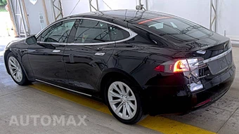 2018 Tesla Model S 75D – miniatura 6