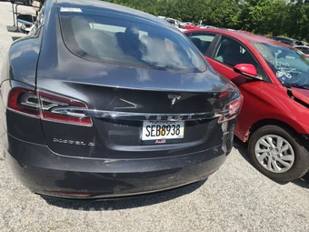 2018 Tesla Model S 75D – miniatura 5