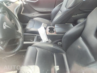 2018 Tesla Model S 75D – miniatura 7