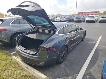 2018 Tesla Model S P100D – miniatura 4
