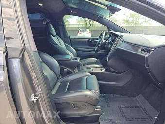 2018 Tesla Model X 100D - miniatura 18