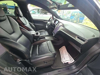 2018 Tesla Model X 100D – miniatura 19