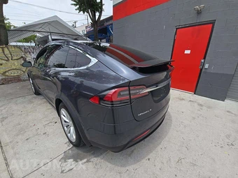 2018 Tesla Model X 100D – miniatura 2