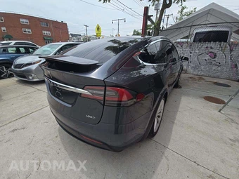 2018 Tesla Model X 100D – miniatura 3