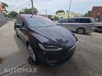 2018 Tesla Model X 100D – miniatura 4