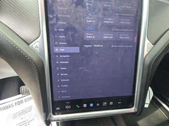 2018 Tesla Model X 100D – miniatura 9